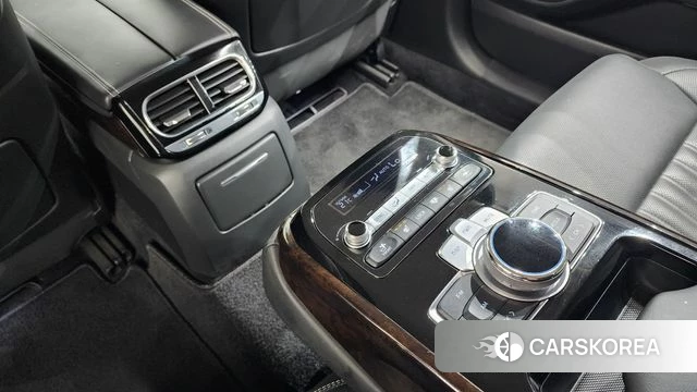 Genesis G90 id 4794384 из Кореи 10