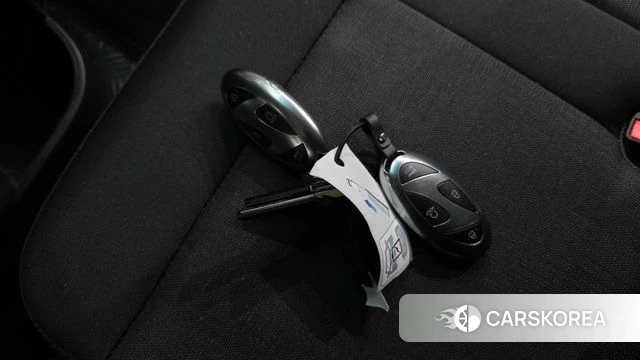 Hyundai The New Staria id 4279428 из Кореи 10