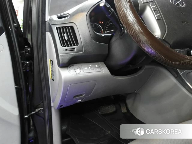 Hyundai The New Grand Starex id 4496483 из Кореи 10