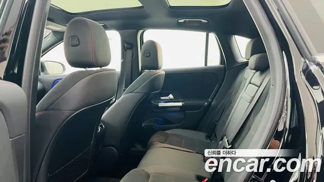 Mercedes-Benz GLA - Class H247 id 2831852 из Кореи 10