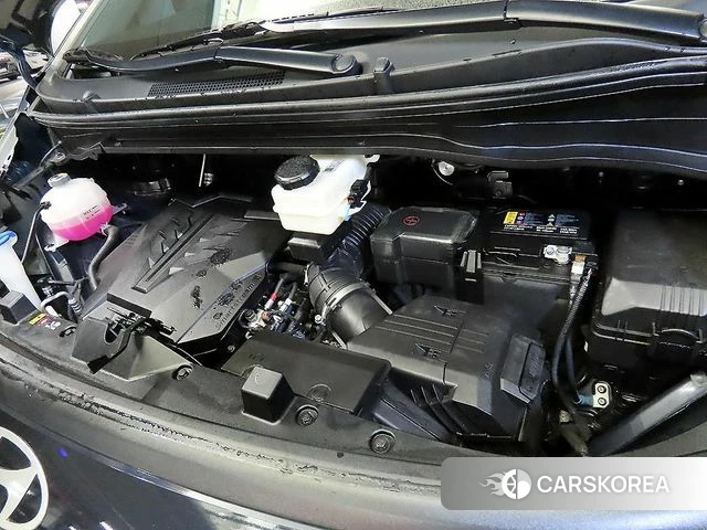 Hyundai Staria id 4480283 из Кореи 10