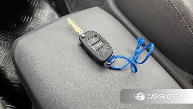 Hyundai The New Grand Starex id 4019595 из Кореи 10