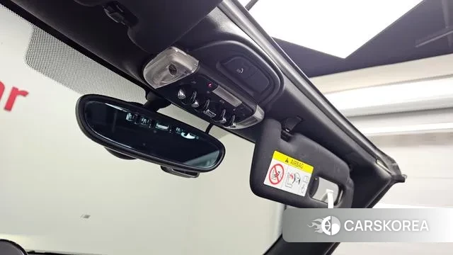 Mini Cooper Convertible id 3312643 из Кореи 10