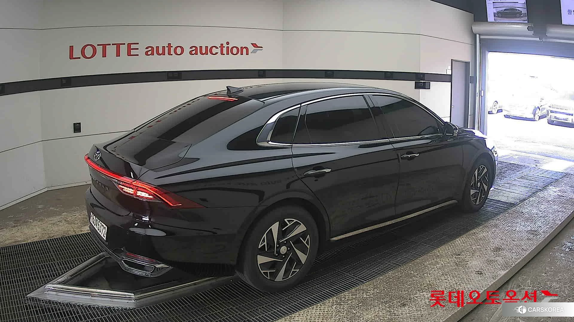 Hyundai Grandeur Hybrid id 3869281 из Кореи 10