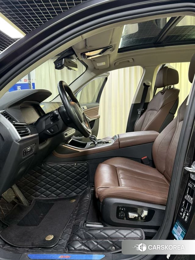 BMW X7 id 4235421 из Китая 10