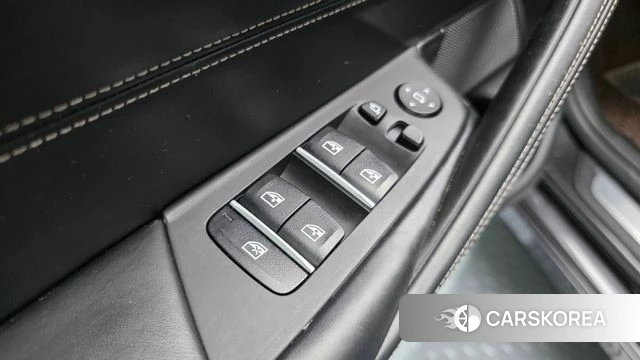 BMW 5 Series (G30) id 4294939 из Кореи 10