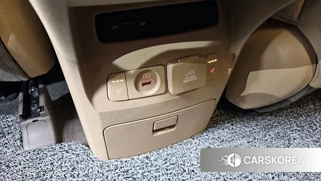 Kia The New Carnival id 3723538 из Кореи 10