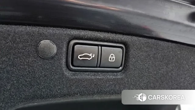 Kia K7 Premier Hybrid id 3479740 из Кореи 10