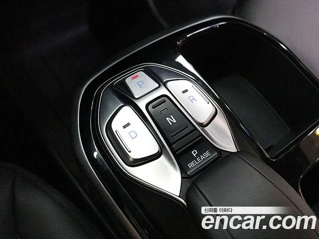 Hyundai The New Ionic Electric id 2614753 из Кореи 10