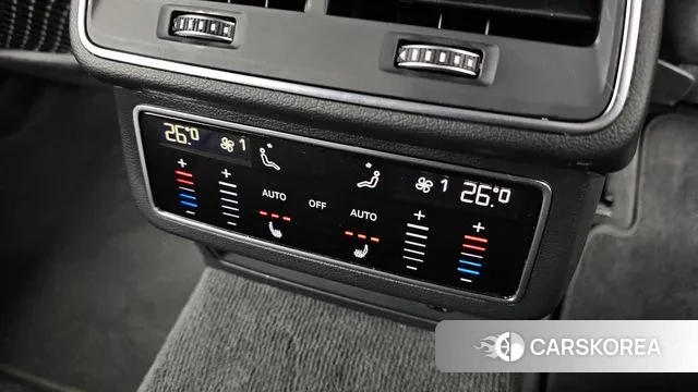 Audi A6 (C8) id 3513551 из Кореи 10