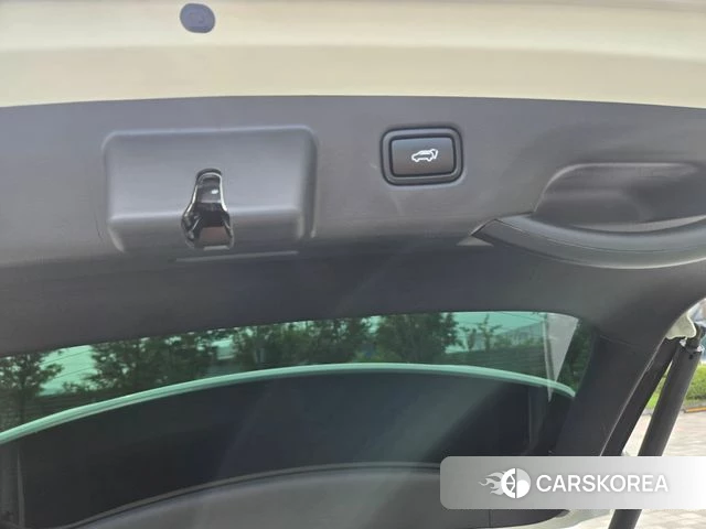 Kia Di Ol Nu Niro id 4921326 из Кореи 10