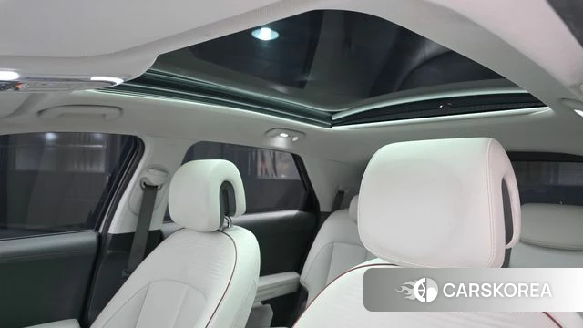 Hyundai Ionic 5 id 4283368 из Кореи 10