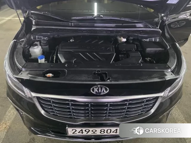 Kia The New Carnival id 3646703 из Кореи 10