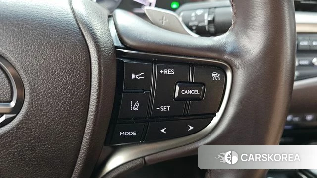Lexus ES300h 7th generation id 4894390 из Кореи 10
