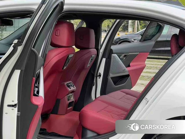 BMW 5 series id 4290897 из Китая 10