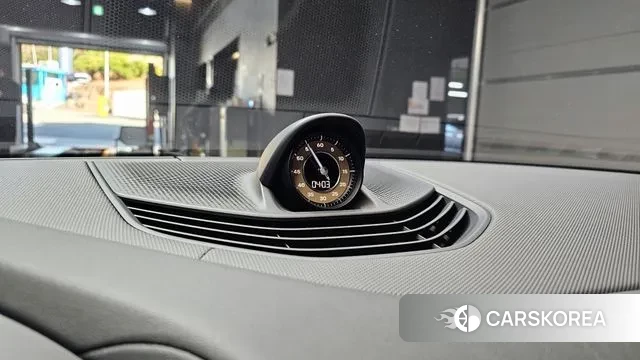 Porsche Taycan id 3734274 из Кореи 10