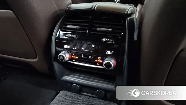 BMW 5 Series (G30) id 3687683 из Кореи 10