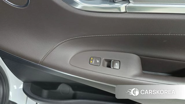 Hyundai The New Grandeur IG id 3807299 из Кореи 10