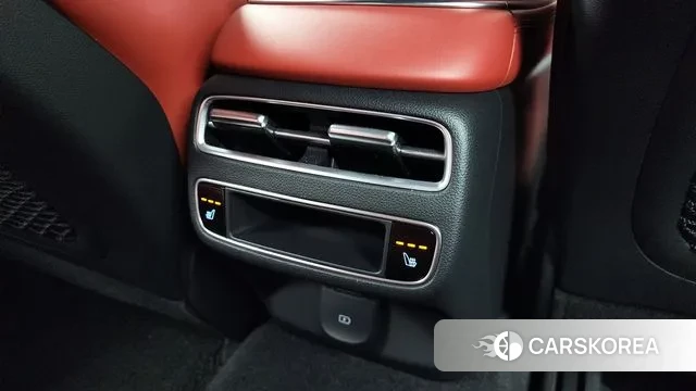 Genesis GV70 id 3195537 из Кореи 10