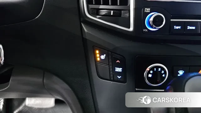 Hyundai The New Grand Starex id 3698534 из Кореи 10