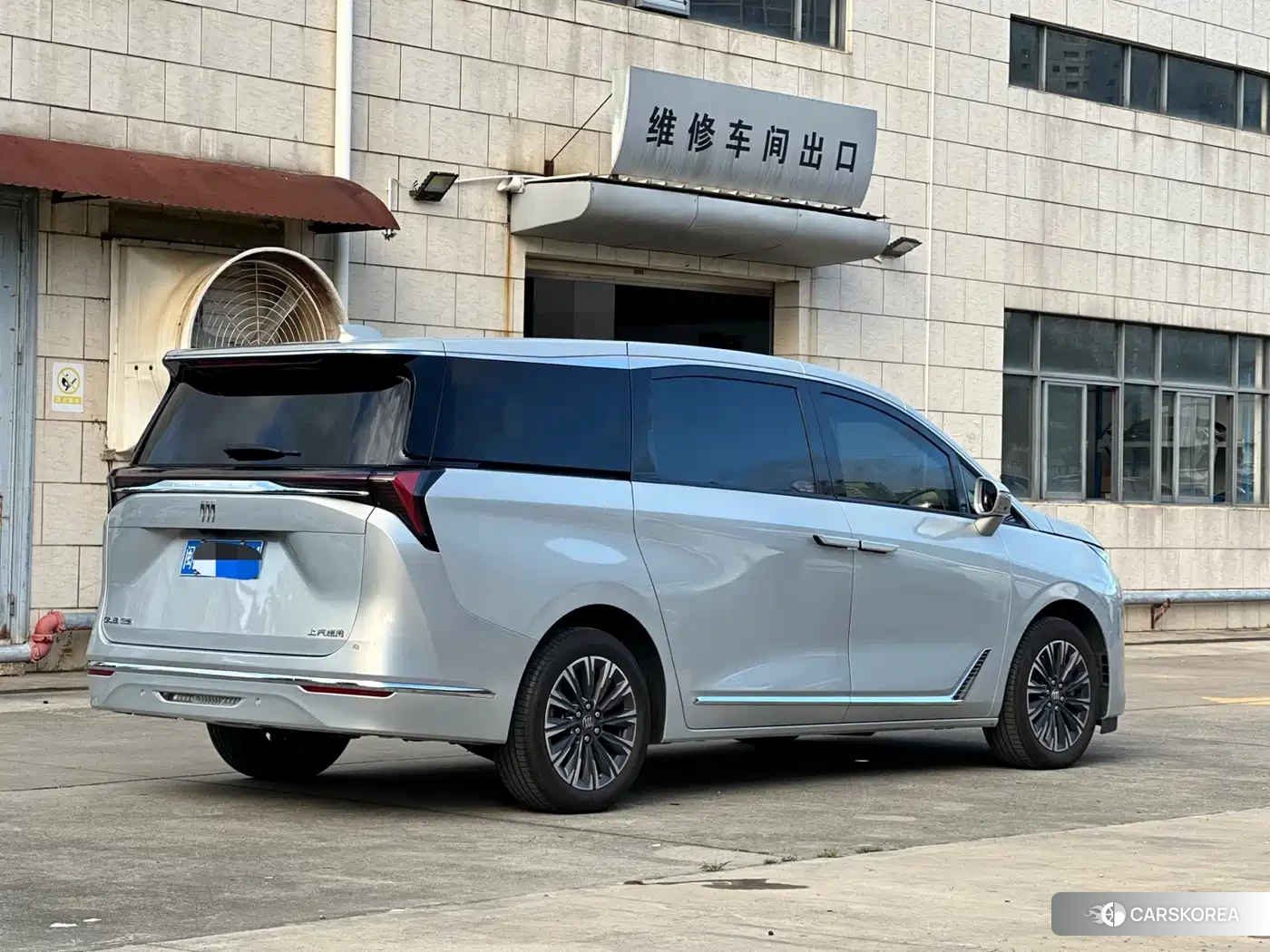 Buick GL8 id 4546663 из Китая 10