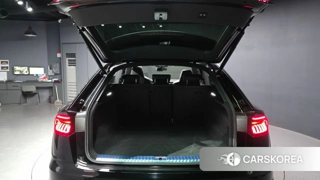 Audi Q8 (4M) id 4481162 из Кореи 10