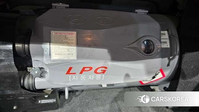 Hyundai Avante AD id 3917389 из Кореи 10