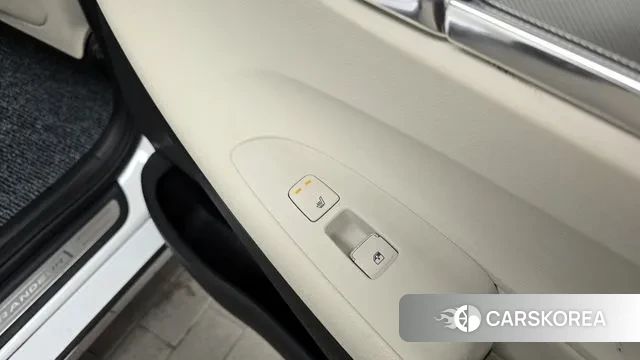 Hyundai The New Grandeur IG Hybrid id 3758906 из Кореи 10