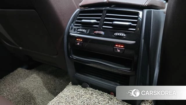 BMW 5 Series (G30) id 4338866 из Кореи 10