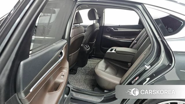 Hyundai Grandeur IG id 4403256 из Кореи 10