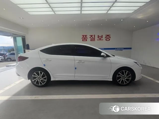 Hyundai The New Avante AD id 3351003 из Кореи 10