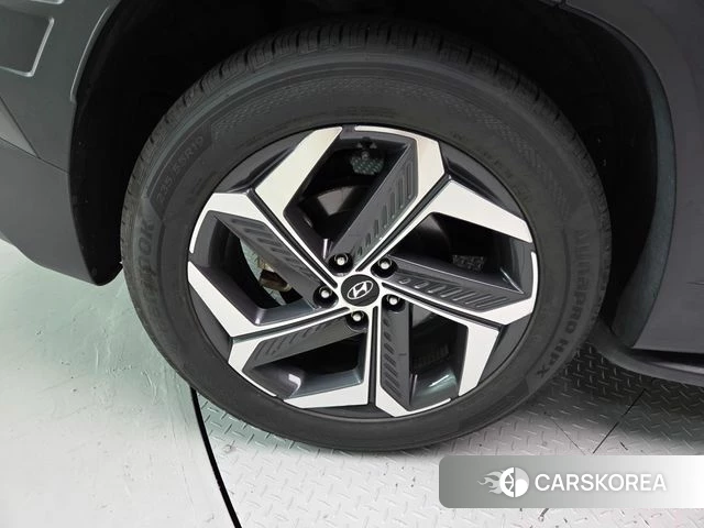 Hyundai Tucson (NX4) id 4906755 из Кореи 10