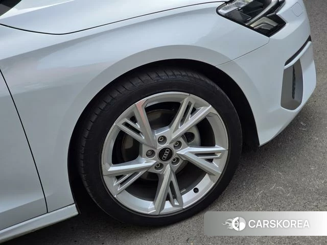 Audi A3 id 4255943 из Китая 10