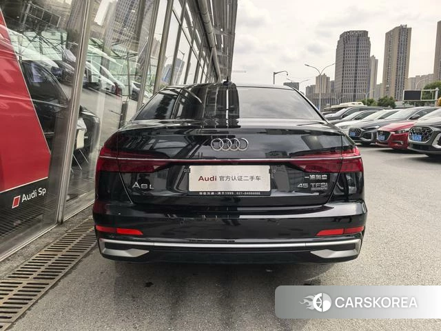 Audi A6L id 4348308 из Китая 10
