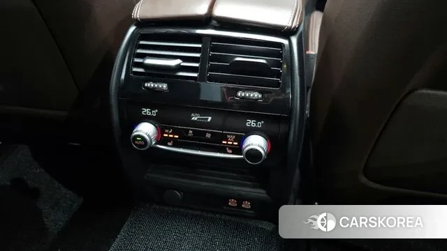 BMW 5 Series (G30) id 3640575 из Кореи 10