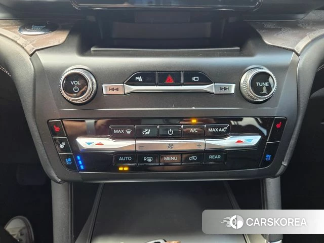 Ford Explorer 6th Generation id 4880588 из Кореи 10