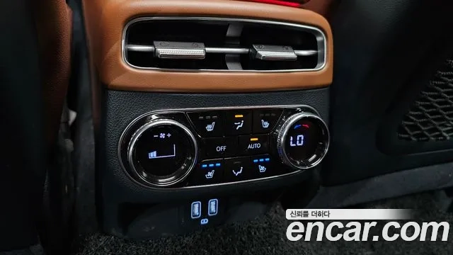 Genesis GV70 id 2869301 из Кореи 10