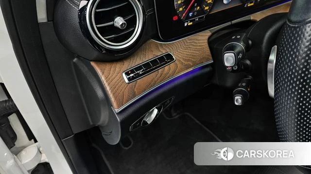 Mercedes-Benz E-Class W213 id 4663009 из Кореи 10