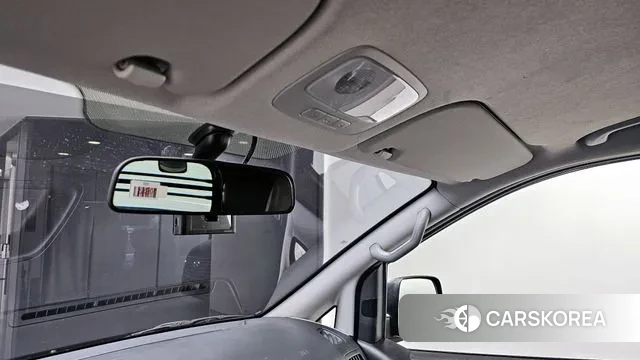 Hyundai The New Grand Starex id 3728147 из Кореи 10