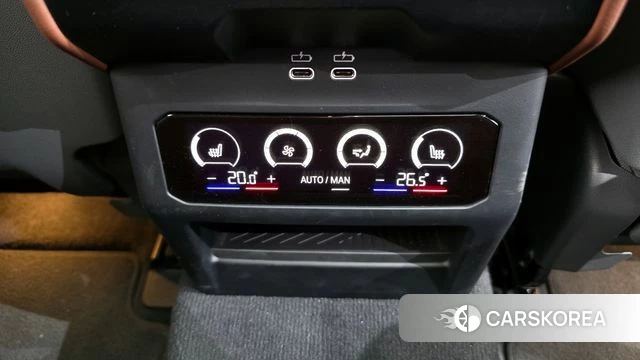 BMW 5 Series (G60) id 3841640 из Кореи 10