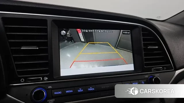 Hyundai Avante AD id 3667143 из Кореи 10