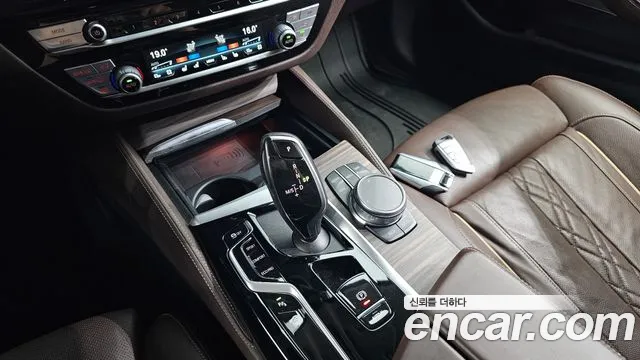 BMW 5 Series (G30) id 2783978 из Кореи 10