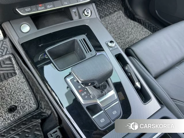 Audi Q5L id 4209238 из Китая 10