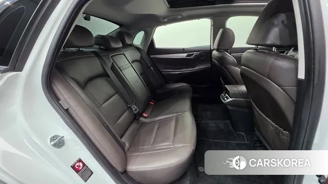 Hyundai The New Grandeur IG Hybrid id 3367916 из Кореи 10