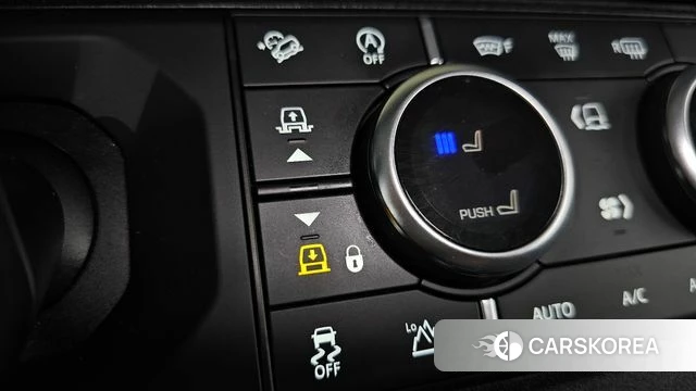 Land Rover Defender (L663) id 4187628 из Кореи 10