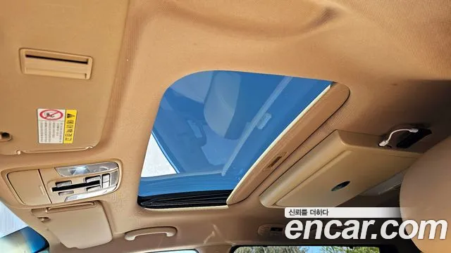 Kia The New Carnival id 2503269 из Кореи 10