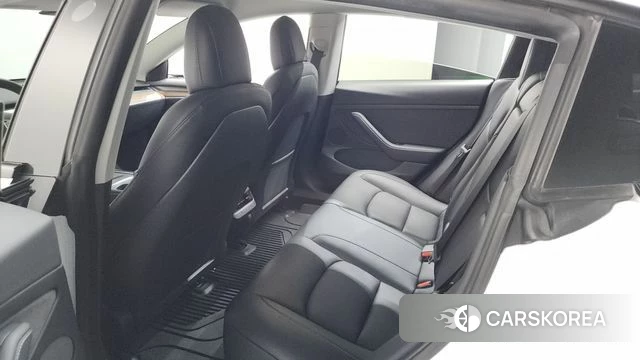 Tesla Model 3 id 4443916 из Кореи 10