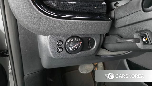 Mini Cooper Clubman id 4641311 из Кореи 10