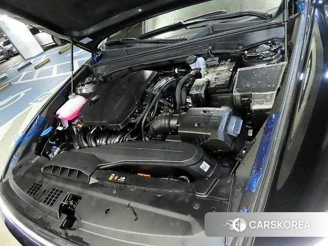 Hyundai Grandeur (GN7) id 3841096 из Кореи 10