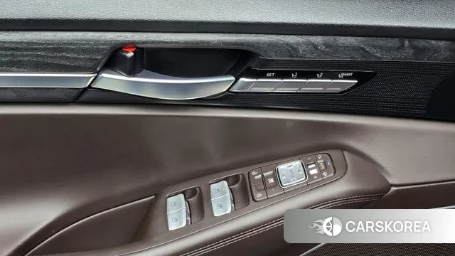 Genesis G90 id 3545854 из Кореи 10